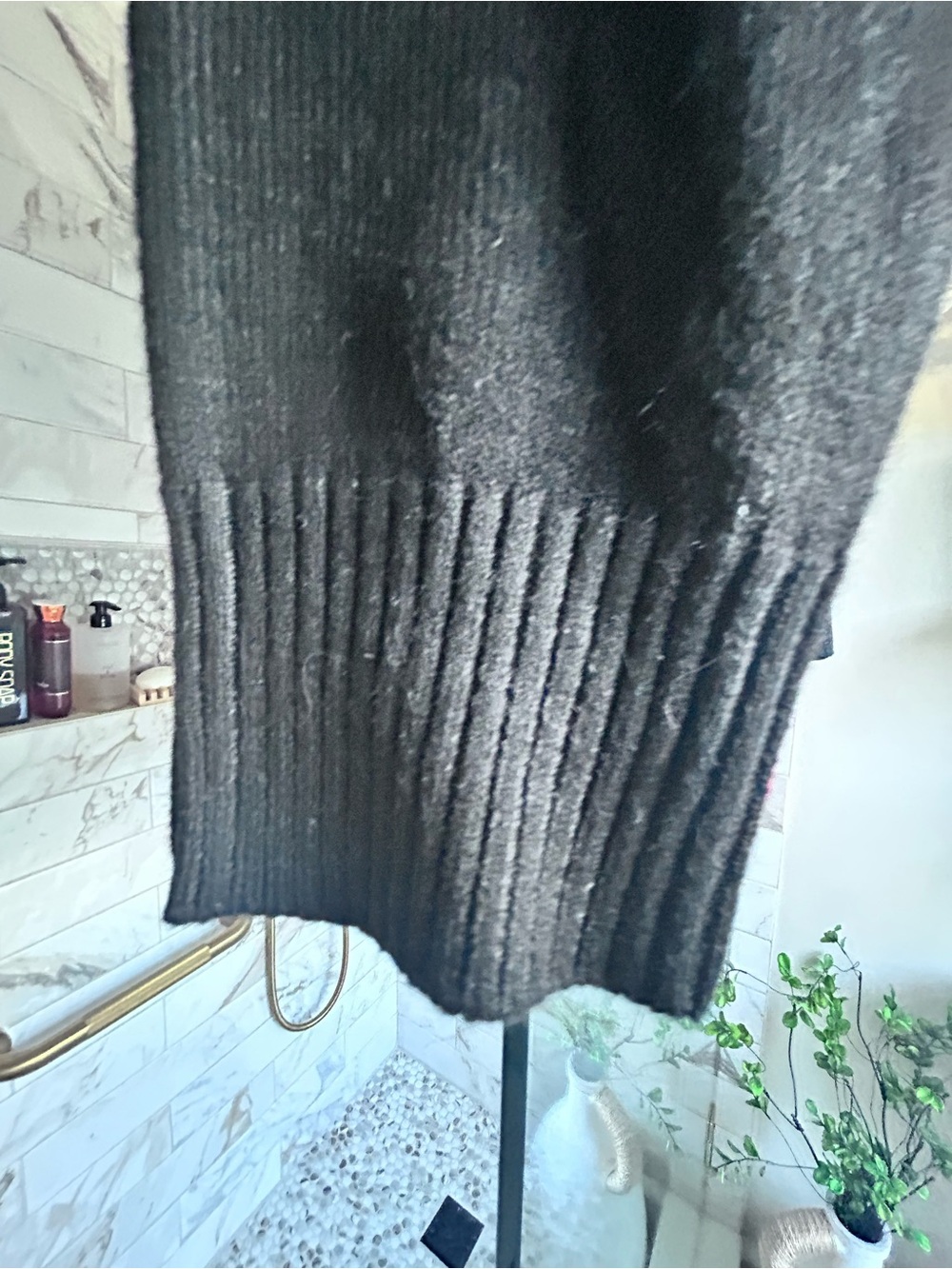 NWT 2 piece Knit skirt Set - Picture 6 of 10